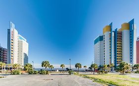 Hosteeva Newly Renovated Ocean Front Spacious Condo In Atlantica Resort